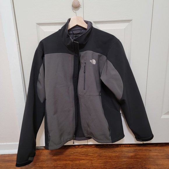 North Face Softshell Jacket - Picture 4 of 4